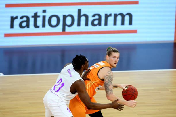 且珍贵的 且珍贵的